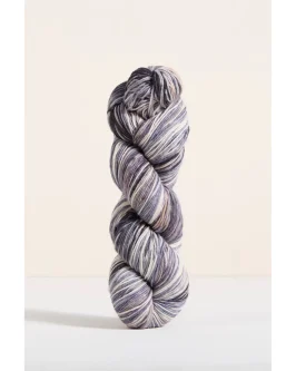 <span class="yarn-title">Uneek Fingering</span> <span class="yarn-color">3033 Weiß-Lila-Beige-Grau</span>