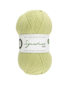 <span class="yarn-title">Signature 4-Fach</span> <span class="yarn-color">335 Hydrangea</span>