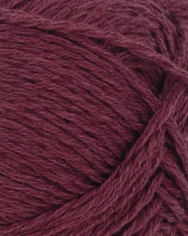 <span class="yarn-title">Line</span> <span class="yarn-color">4372 Dyp Burgunder</span>