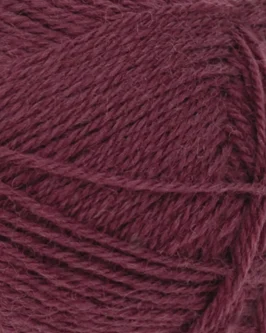 <span class="yarn-title">Tynn Peer Gynt</span> <span class="yarn-color">4372 Dyp Burgunder</span>