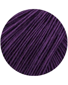 <span class="yarn-title">Ecopuno</span> <span class="yarn-color">217 Tiefviolett</span>