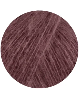 <span class="yarn-title">Soffio</span> <span class="yarn-color">35 Burgund</span>