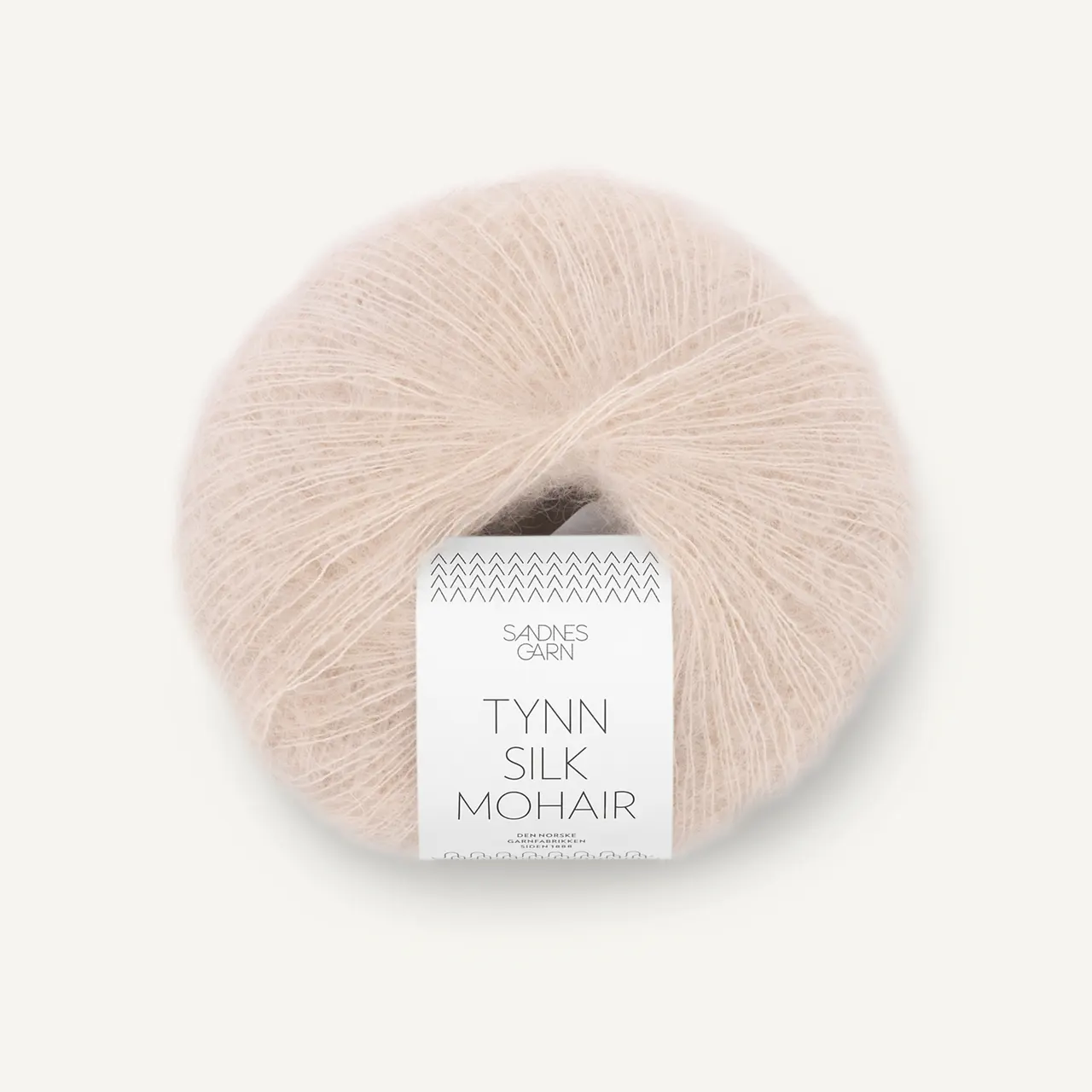 Tynn Silk Mohair 2321 Marsipan von Sandnes Garn. Eine weiche und luxuriöse Mischung aus feinstem Mohair Wolle und Seide.