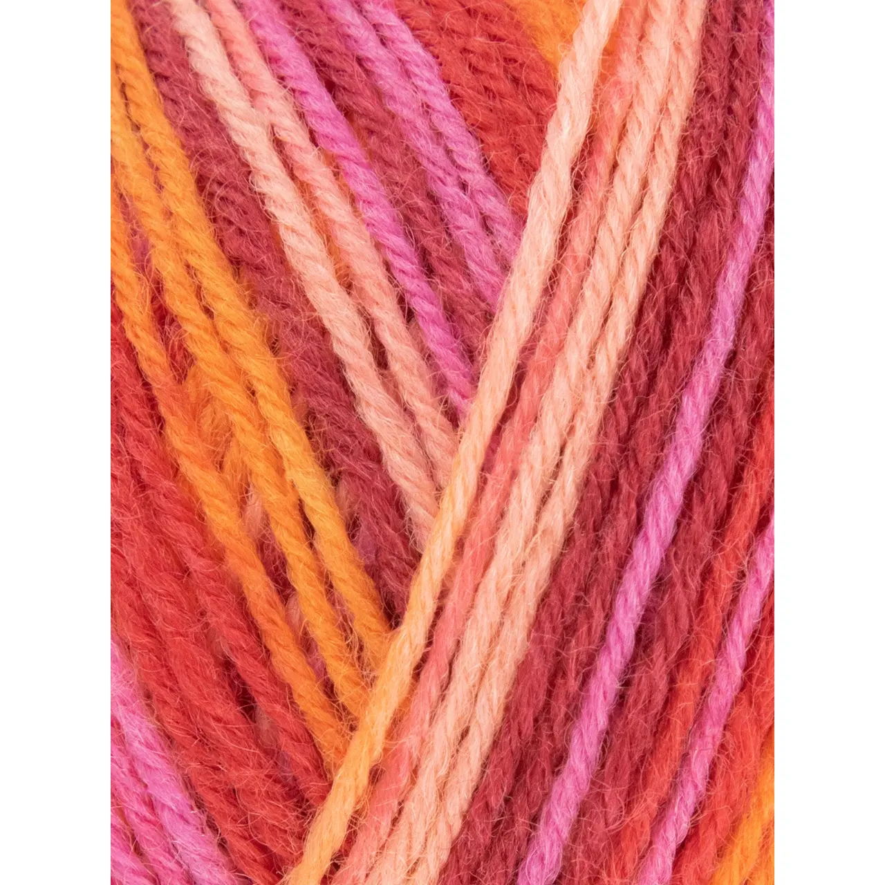 Signature 4-Fach Winwick Mum 881 Summer Sunset von West Yorkshire Spinners. Sehr weiches und strapazierfähiges Garn aus hochwertigen Materialien mit außergewöhnlicher Vielseitigkeit ideal für Socken Schals und Tücher mit schönem Fall. Erhältlich als selbststreifende Variante „Colormix“ inspiriert unter anderem von leuchtenden Cocktailfarben aber auch in vielen kräftigen bis natürlichen Unifarben. Mehrfach als „Bestes Sockengarn“ ausgezeichnet.