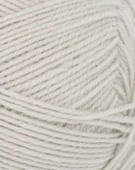 <span class="yarn-title">Sunday</span> <span class="yarn-color">3820 Perlegrå</span>