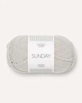 <span class="yarn-title">Sunday</span> <span class="yarn-color">3820 Perlegrå</span>