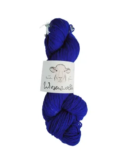 <span class="yarn-title">Wiesenwolle</span> <span class="yarn-color">3 Königsblau</span>