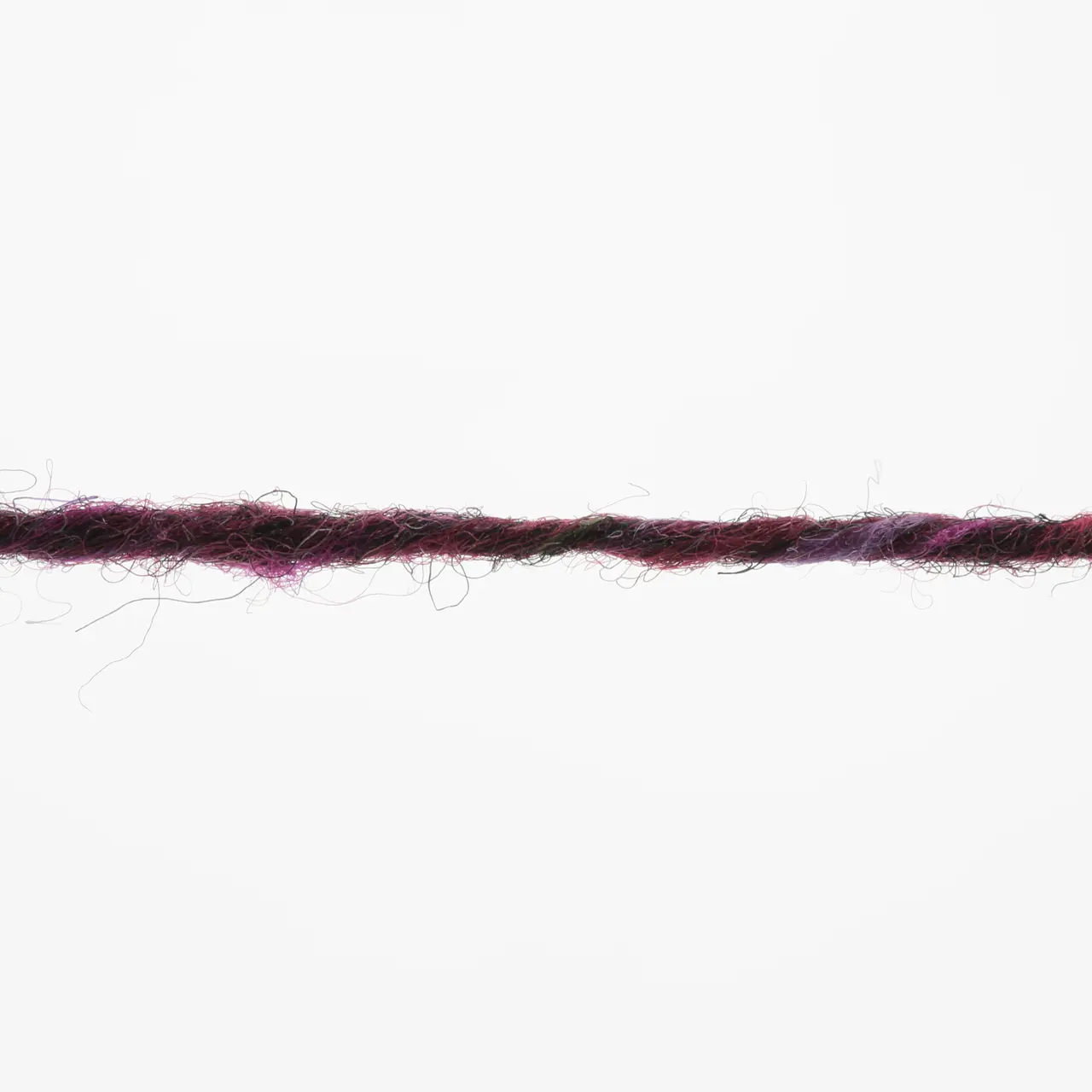 Donegal Tweed+ 66 Beere von Lang Yarns. Wir stellen vor
