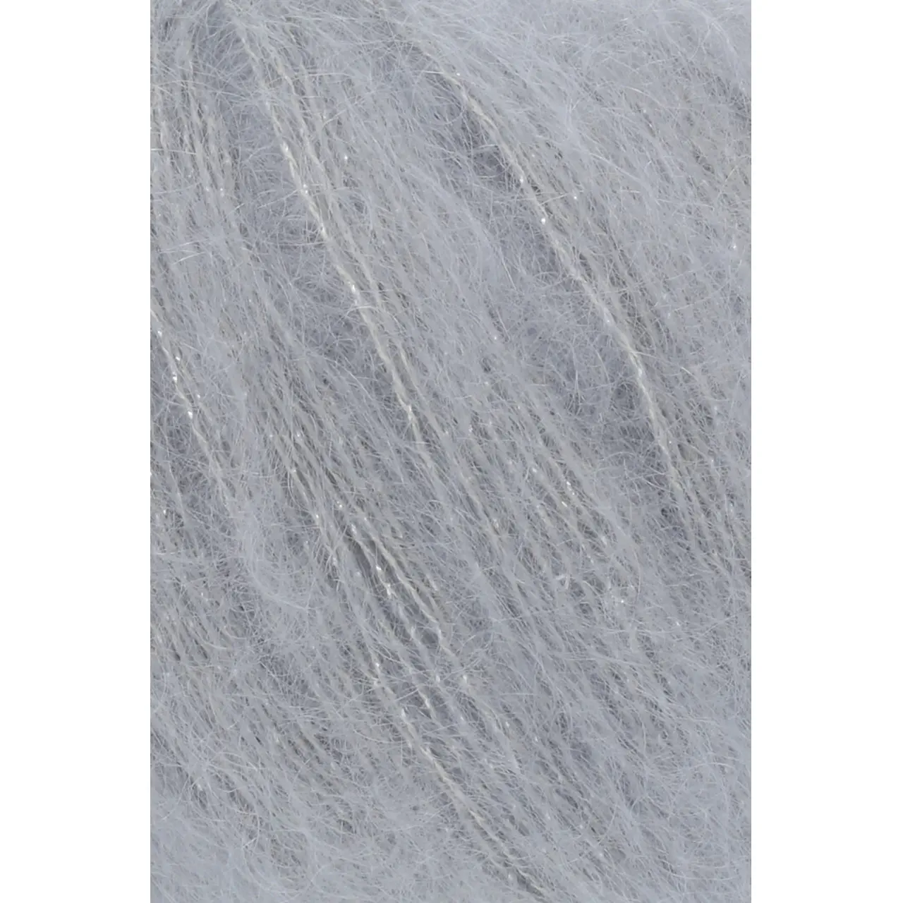 Mohair Luxe Lamé 23 Silber - Silber von Lang Yarns. Superkid-Mohair gemischt mit Seide - ein federleichtes Garn für modische Accessoires und mehr.