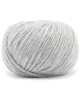 <span class="yarn-title">Cashmere 6/28</span> <span class="yarn-color">6 Feder</span>