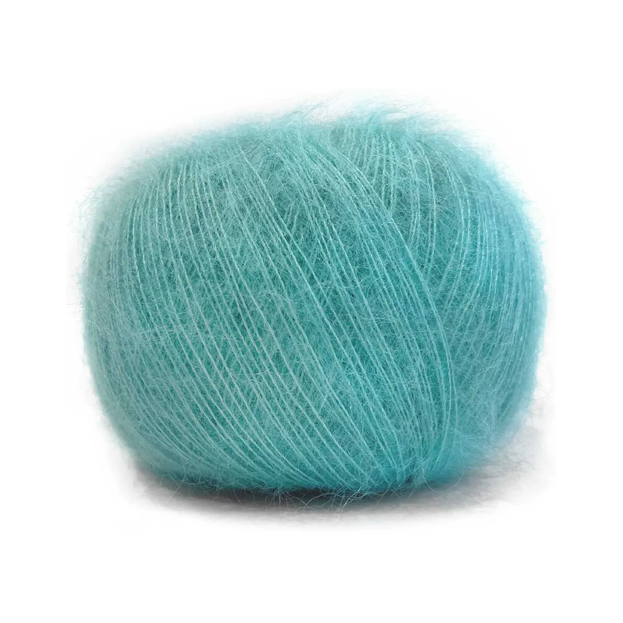 Mohair Bliss 831 Mint von Pascuali. Entdecke die Eleganz und Leichtigkeit von Mohair Bliss – unseres hochwertigen Garns das aus einem edlen Mix von 60% Super Kid Mohair und 40% Maulbeerseide besteht. Mohair Bliss entfaltet seine Schönheit sowohl beim einfachen mehrfachen als auch als Beilauffaden um sinnliche federleichte und luftige Projekte zu gestalten.