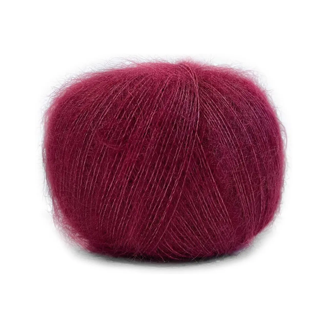Mohair Bliss 832 Cherry von Pascuali. Entdecke die Eleganz und Leichtigkeit von Mohair Bliss – unseres hochwertigen Garns das aus einem edlen Mix von 60% Super Kid Mohair und 40% Maulbeerseide besteht. Mohair Bliss entfaltet seine Schönheit sowohl beim einfachen mehrfachen als auch als Beilauffaden um sinnliche federleichte und luftige Projekte zu gestalten.