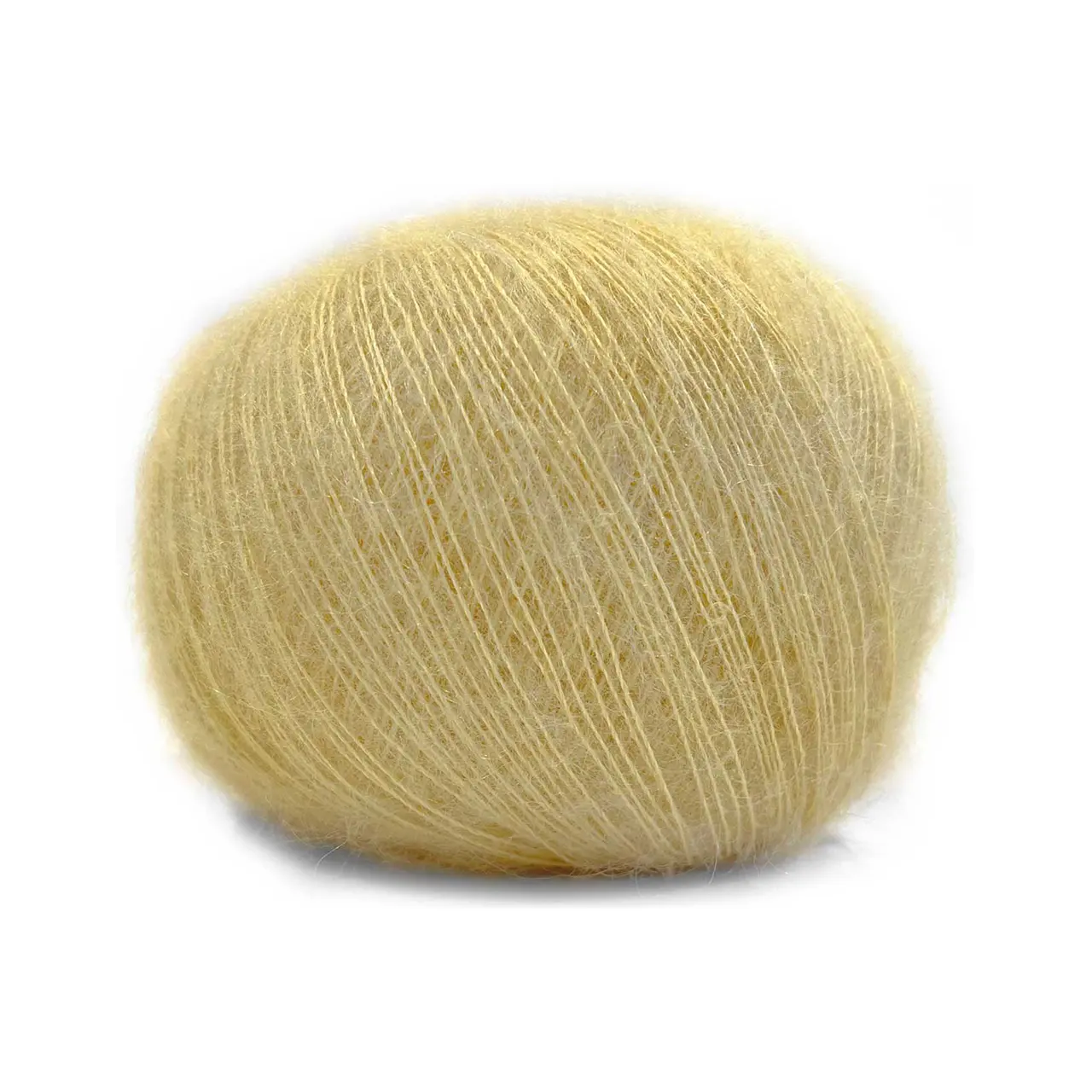 Mohair Bliss 833 Vanilla von Pascuali. Entdecke die Eleganz und Leichtigkeit von Mohair Bliss – unseres hochwertigen Garns das aus einem edlen Mix von 60% Super Kid Mohair und 40% Maulbeerseide besteht. Mohair Bliss entfaltet seine Schönheit sowohl beim einfachen mehrfachen als auch als Beilauffaden um sinnliche federleichte und luftige Projekte zu gestalten.