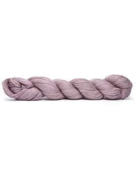 <span class="yarn-title">Pinta</span> <span class="yarn-color">127 Rosé</span>