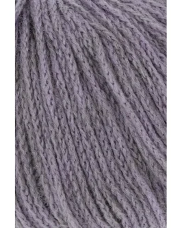 <span class="yarn-title">Nomad</span> <span class="yarn-color">46 Flieder</span>