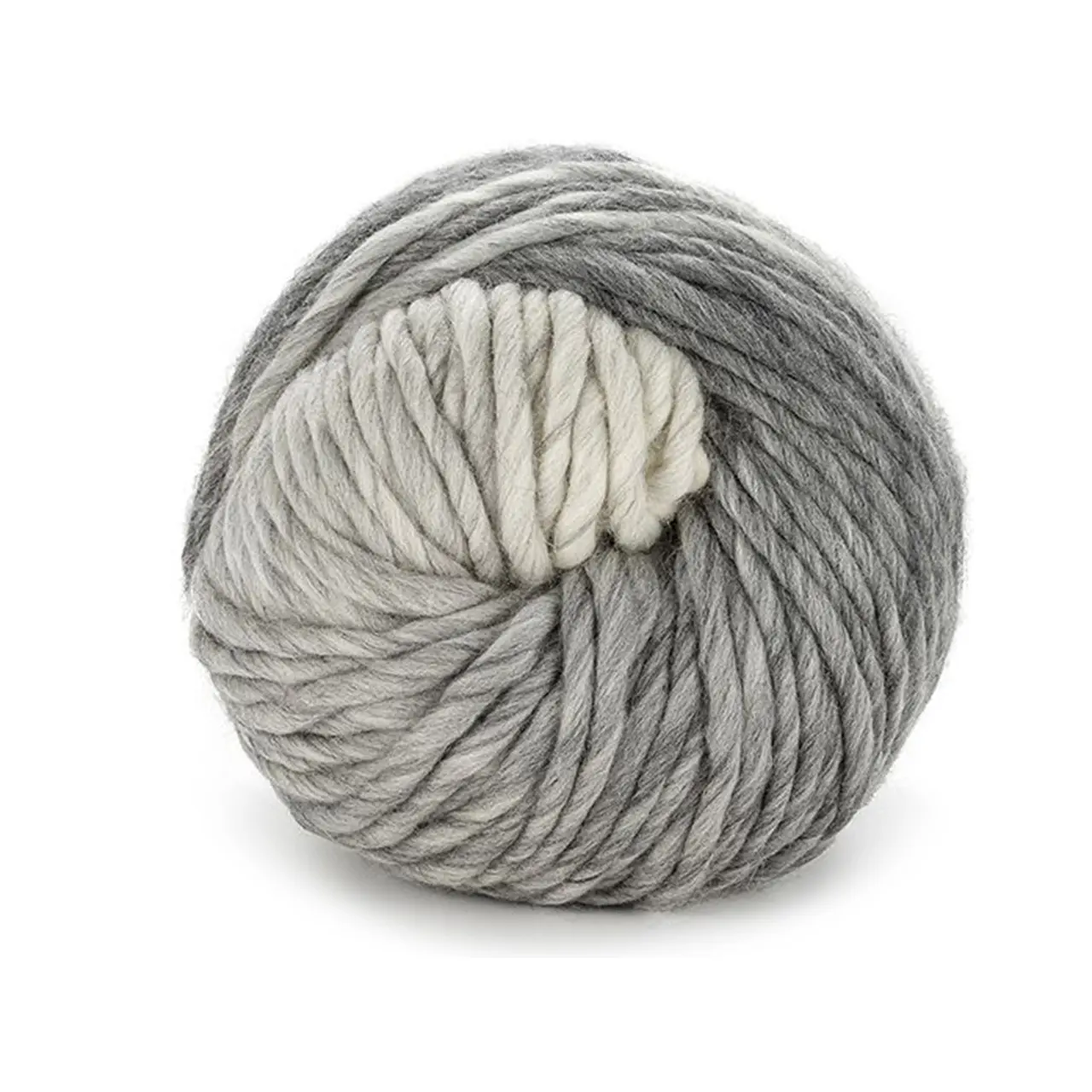 Chunky Dégradé 100 Natur/Hellgrau/Grau von Laines Du Nord. Ein besonders weiches warmes und voluminöses Garn aus 100% Schurwolle. Die harmonischen Cycle-Dégradé-Farbverläufe verleihen diesem Maxi-Dochtgarn eine kreative lebendige Note und machen es ideal für schnelle originelle Projekte.