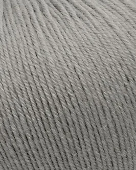 <span class="yarn-title">Unisocks 4-Fach</span> <span class="yarn-color">17 Hellgrau</span>
