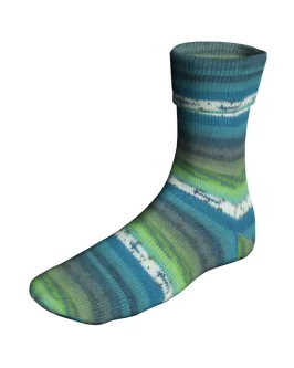 <span class="yarn-title">Super Soxx Color 4-Fach</span> <span class="yarn-color">541 Grün/<wbr>Petrol 1149 Macha Cake</span>