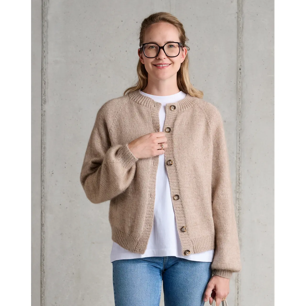 Lana Grossa Magazin sinchens No. 1 Herbst/Winter 2025/26 mit zwei zeitlosen TOP DOWN Modellen in fünf unterschiedlichen Maschenproben aus deinem Lieblingsgar mit Schritt-für-Schritt-Erklärungen