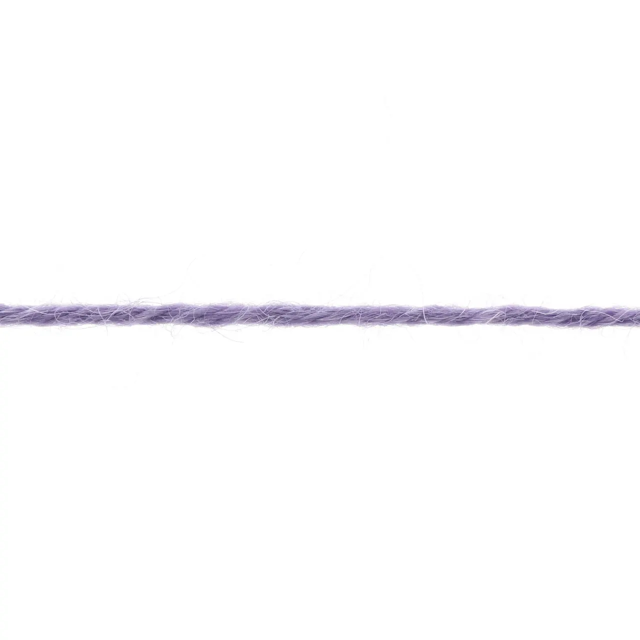 Alpaca Soxx 6-Fach 45 Lila Dunkel von Lang Yarns. Ein himmlisches Wollknäuel. Unser ALPACA SOXX 6-fach besteht aus 70% superfeinem Alpaka und 30% strapazierfähigem Nylon. Ausserdem ist der Produktionsprozess für dieses Garn sehr umweltfreundlich. Diese Qualität ist in der Waschmaschine im Wollwaschgang (Schonwaschgang)