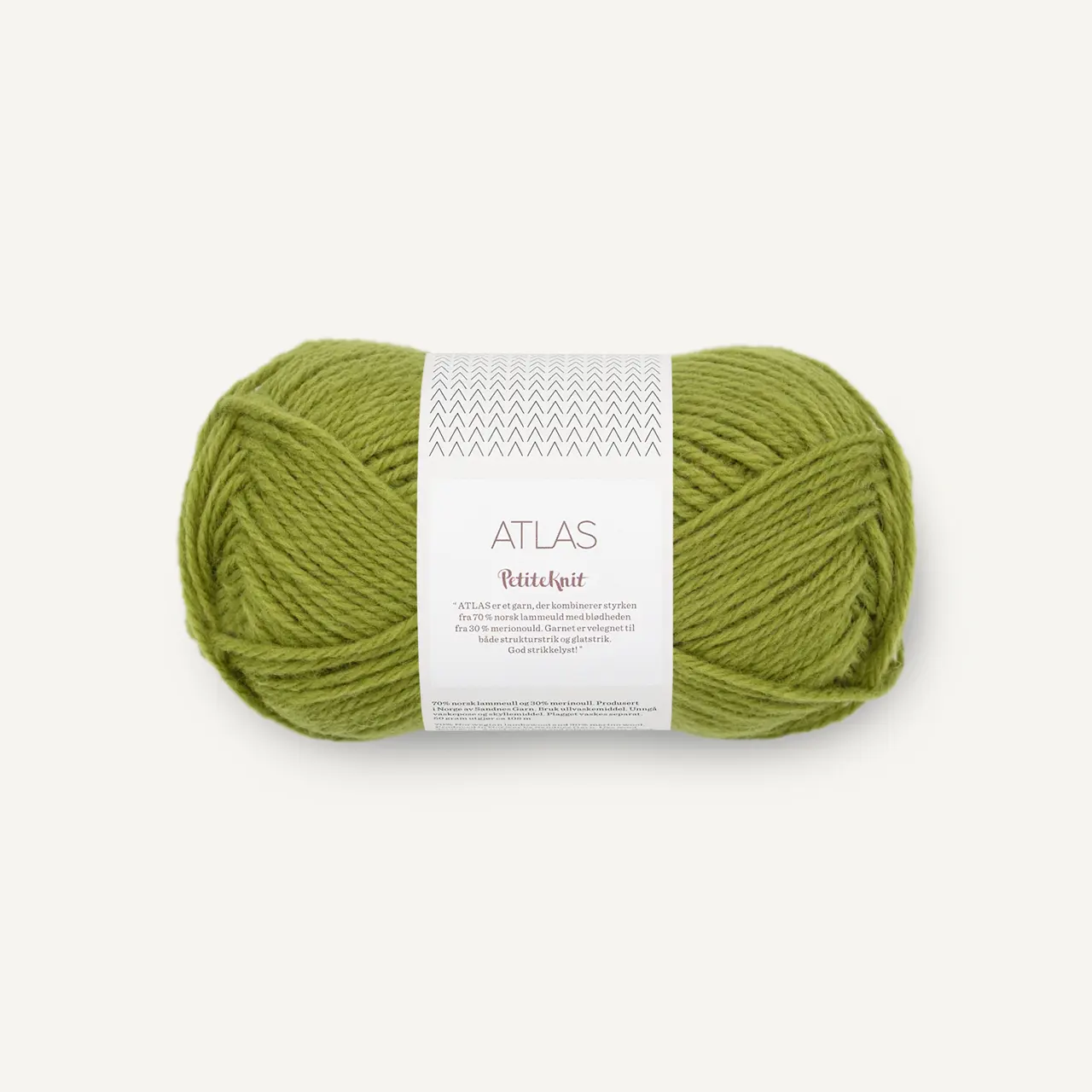Atlas PetiteKnit 9564 Matcha von Sandnes Garn. Ein wunderbar vielseitiges hochwertiges Wollgarn. Klassisch gemütlich und gleichzeitig modern. Die Kombination aus 70% norwegischer Lammwolle und 30 % Merinowolle macht es sowohl warm und robust als auch weich und angenehm auf der Haut. Trotz seines Volumens ist Atlas PetiteKnit relativ leicht und lässt sich gut verarbeiten. Ideal für Pullover Cardigans Jacken oder warme Accessoires in modernen trendigen Farben.