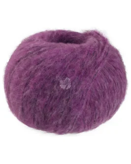<span class="yarn-title">Alpaca Air II</span> <span class="yarn-color">30 Dunkelfuchsia</span>