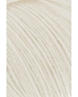 <span class="yarn-title">Regina</span> <span class="yarn-color">94 Offwhite</span>