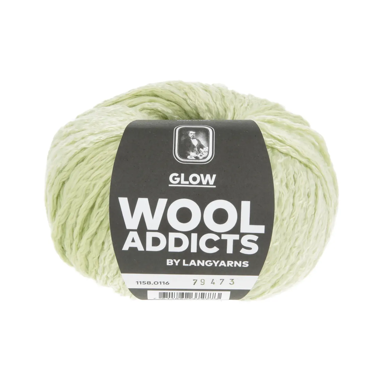 Glow 116 Pistachio von Lang Yarns. Give your needles and wardrobe a GLOW-up with this voluminous summer yarn. This glistening yarn allows you to create flowing pieces with a subtle interplay of matte and shiny stitches depending on whether the cotton or the viscose is more prominent in any given section. Perfect for summer-ready garments that capture the glowing sunshine with each stitch GLOW is available in both semi-solid and variegated colors.