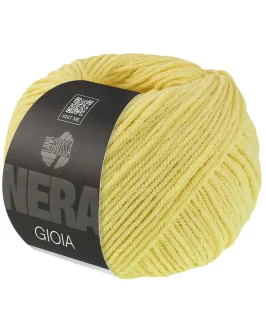 <span class="yarn-title">Gioia</span> <span class="yarn-color">3 Vanille</span>