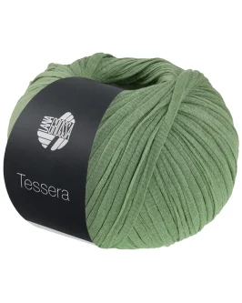 <span class="yarn-title">Tessera</span> <span class="yarn-color">2 Jadegrün</span>