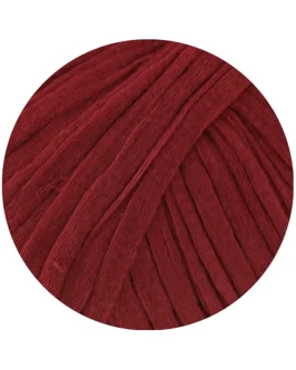 <span class="yarn-title">Tessera</span> <span class="yarn-color">8 Weinrot</span>