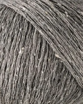 <span class="yarn-title">Linilk</span> <span class="yarn-color">8 Mittelgrau</span>