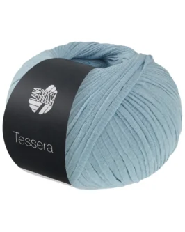 <span class="yarn-title">Tessera</span> <span class="yarn-color">13 Himmelblau</span>