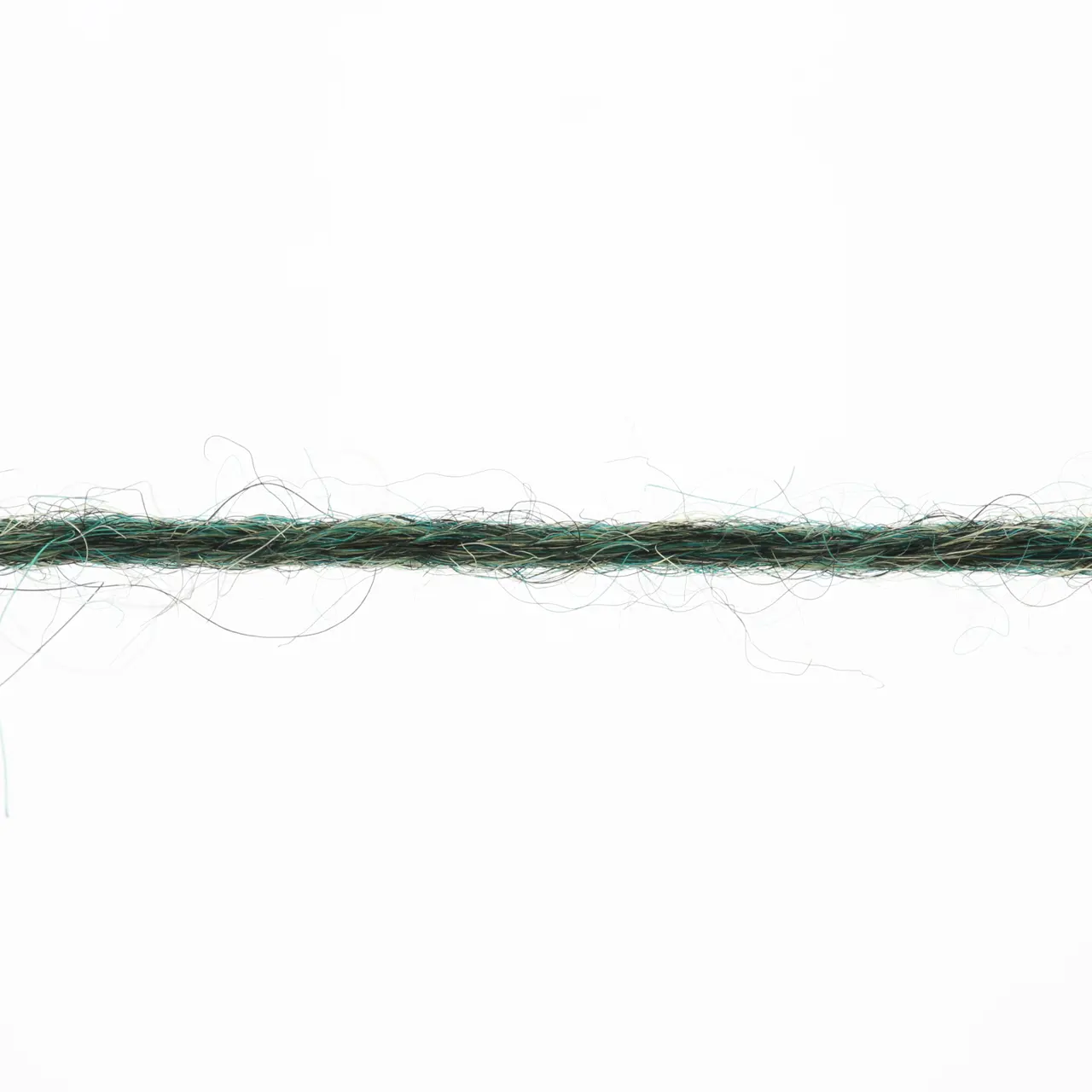 Alpaca Soxx 6-Fach 98 Olive Mélange von Lang Yarns. Ein himmlisches Wollknäuel. Unser ALPACA SOXX 6-fach besteht aus 70% superfeinem Alpaka und 30% strapazierfähigem Nylon. Ausserdem ist der Produktionsprozess für dieses Garn sehr umweltfreundlich. Diese Qualität ist in der Waschmaschine im Wollwaschgang (Schonwaschgang)