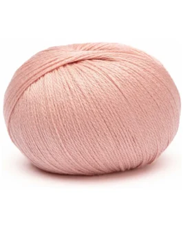<span class="yarn-title">Arctic Pearl</span> <span class="yarn-color">6 Rosé</span>