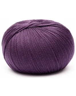 <span class="yarn-title">Arctic Pearl</span> <span class="yarn-color">10 Traube</span>