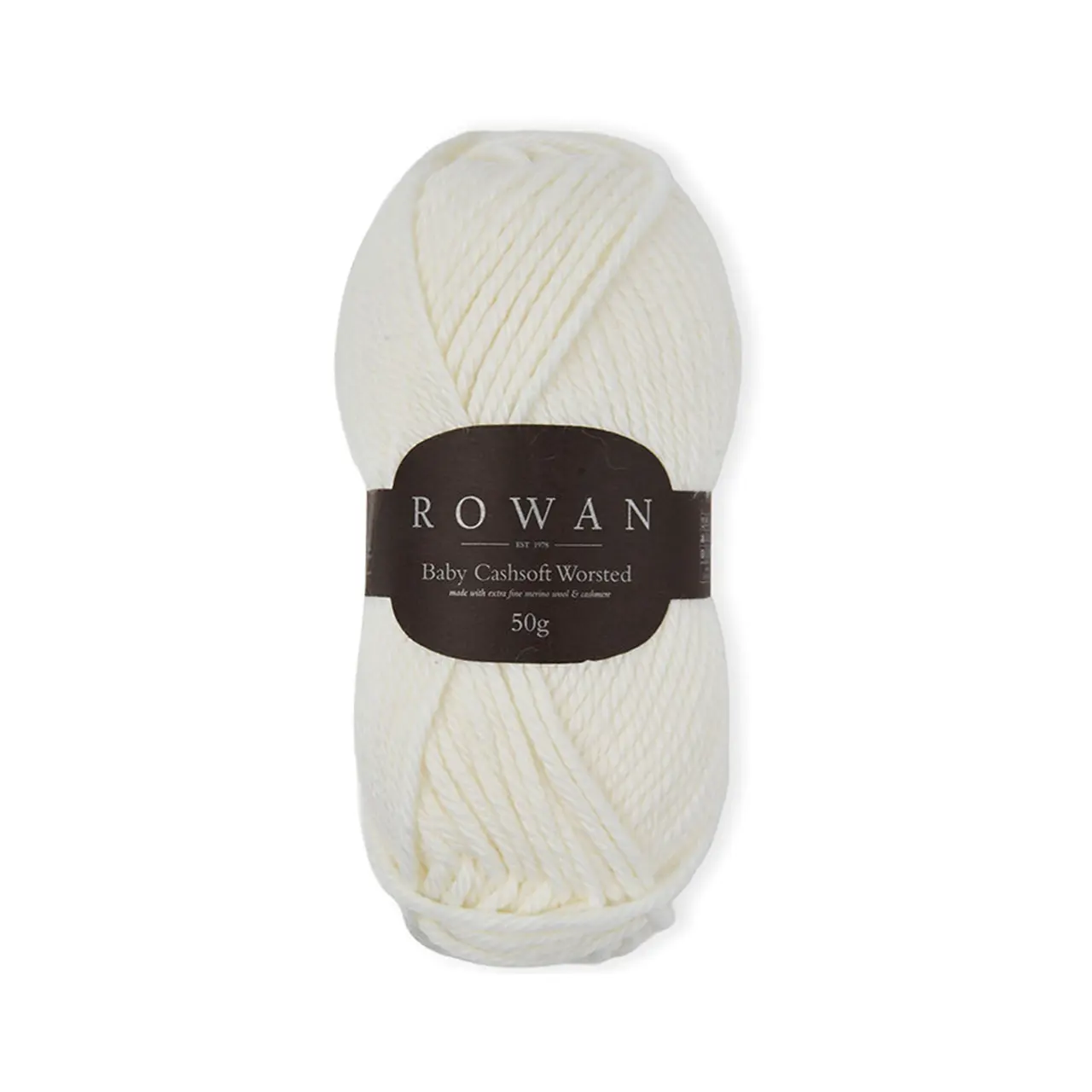 Baby Cashsoft Worsted 10010 Snowflake von Rowan. Die perfekte Harmonie aus Luxus und Funktionalität. Diese sorgfältig ausgewogene Mischung aus Merinowolle Kaschmir und Acryl fühlt sich unwiderstehlich weich auf der Haut an.Baby Cashsoft Worsted eignet sich ideal für kuschelige Decken Babykleidung und alle Projekte bei denen Weichheit und Funktionalität Hand in Hand gehen.