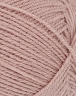 <span class="yarn-title">Sunday</span> <span class="yarn-color">4332 Støvet Rose</span>