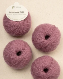 <span class="yarn-title">Cashmere 6/28</span> <span class="yarn-color">98 Rosenholz</span>