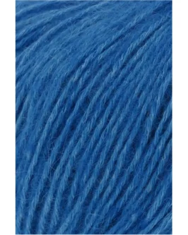 <span class="yarn-title">Regina</span> <span class="yarn-color">6 Bluette</span>