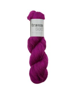 <span class="yarn-title">Traumseide Uni</span> <span class="yarn-color">8 Fuchsia</span>