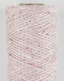 <span class="yarn-title">Tussah Tweed</span> <span class="yarn-color">sp01 Rose-Creme</span>