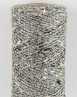 <span class="yarn-title">Tussah Tweed</span> <span class="yarn-color">sp12 Greytweed-Mix</span>