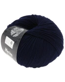 <span class="yarn-title">Cool Wool Uni</span> <span class="yarn-color">414 Nachtblau</span>