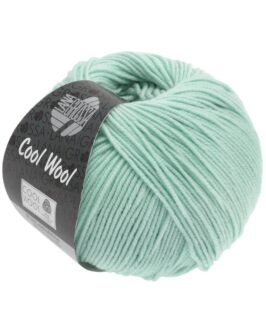 <span class="yarn-title">Cool Wool Uni</span> <span class="yarn-color">2030 Helltürkis</span>