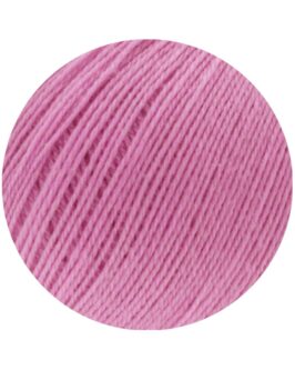 <span class="yarn-title">Cool Wool Lace</span> <span class="yarn-color">52 Rosa</span>