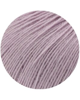 <span class="yarn-title">Cool Wool Lace</span> <span class="yarn-color">15 Flieder</span>