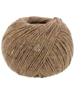 <span class="yarn-title">Country Tweed Fine</span> <span class="yarn-color">109 Nougat Meliert</span>