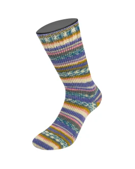 <span class="yarn-title">Landlust die Sockenwolle 6-Fach</span> <span class="yarn-color">926 Grau/<wbr>Ecru/<wbr>Petrol/<wbr>Pistazie/<wbr>Lila/<wbr>Rosa Gestreift</span>