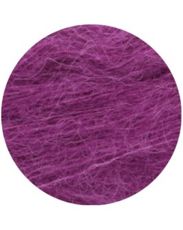 <span class="yarn-title">Setasuri</span> <span class="yarn-color">66 Fuchsia</span>